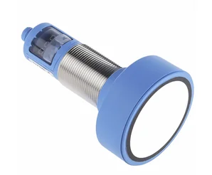 Ультразвуковой датчик расстояния Sick UM30-215113